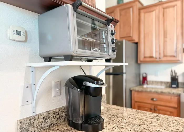Holiday home A Sunkissed Escape *